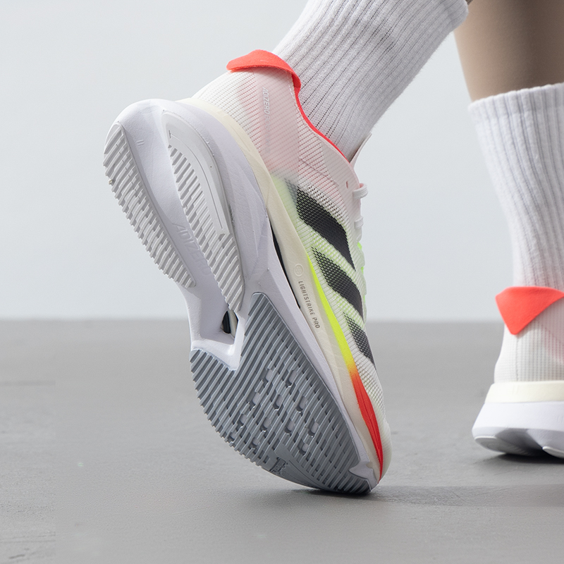 Sepatu Olahraga Wanita Adidas  - Adidas Shoes Adizero Boston 12 ulasan dan harga